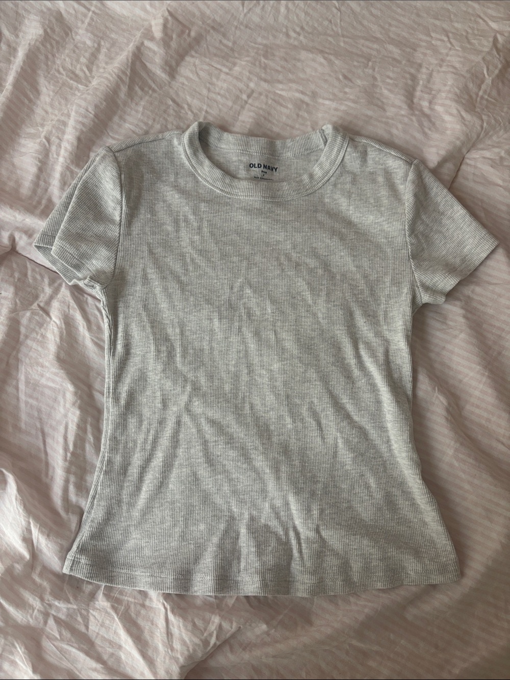 NWOT Old Navy Light Gray Ribbed Short Sleeve Top
